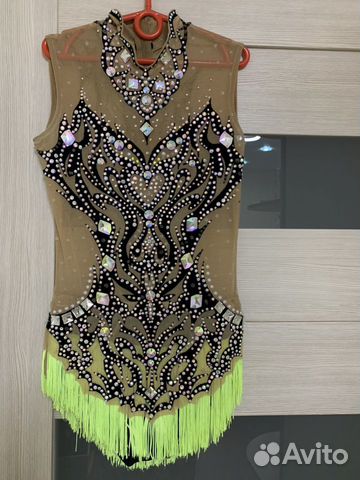 Купальник для художественной гимнастики