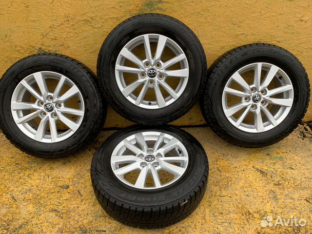 Оригинальные колёса на Toyota Camry V70 R16 Оригинальные колёса на Toyota Camry V70 R16