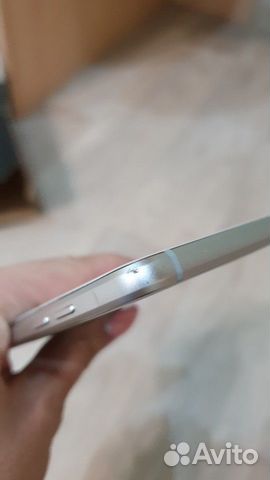 Продам телефон SAMSUNG Galaxy A5 (2016)