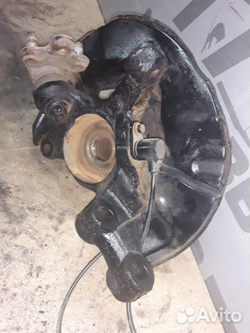 Поворотный кулак передний Toyota Avensis 2 T250 Поворотный кулак передний Toyota Avensis 2 T250