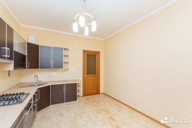 2-к квартира, 85 м², 3/7 эт.