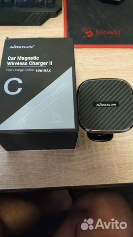 Автомобильное магнит зарядное устройство Nillkin