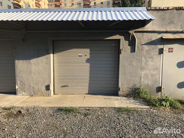 Гараж, > 30 м²