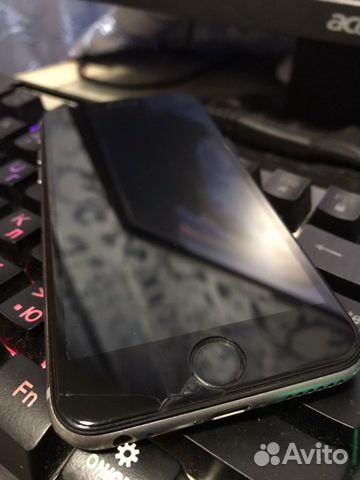 Телефон iPhone Телефон iPhone