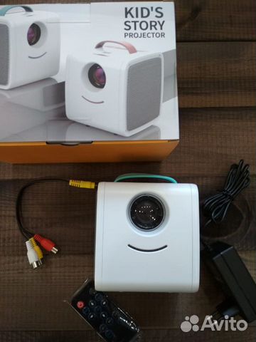 Детский LED проектор Q2 Kids story projector Детский LED проектор Q2 Kids story projector