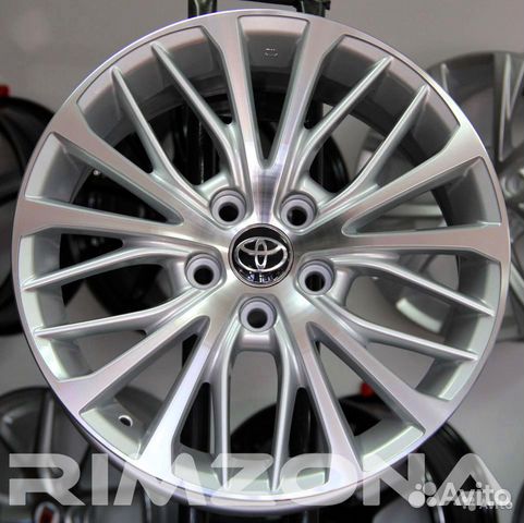 Новые диски Toyota Camry V70 R18 на Lexus, Toyota