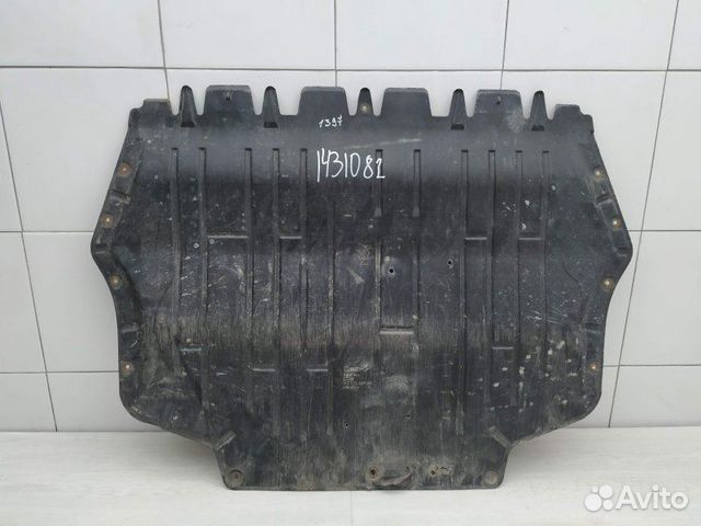 Защита двигателя 1K0825237AG VW Golf VI 2009-2013