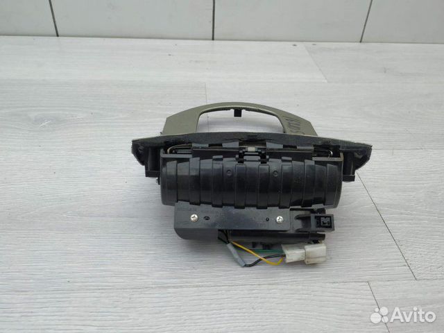Пепельница 68800JK00A Infiniti G35 V36