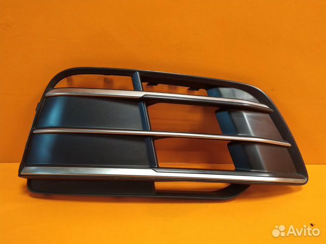 Решетка бампера правая Audi Q5 2 80A 2017-Нв