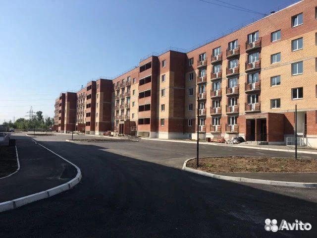 1-к квартира, 38 м², 5/5 эт. 1-к квартира, 38 м², 5/5 эт.