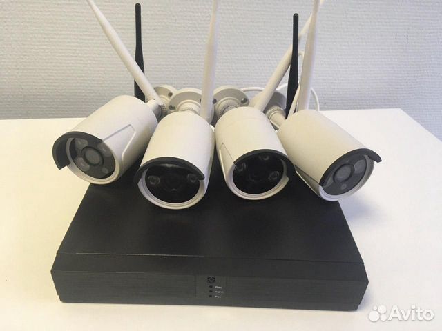 Wifi комплект видеонаблюдения на 4 камеры fullhd Wifi комплект видеонаблюдения на 4 камеры fullhd