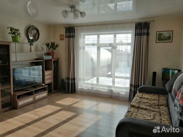 Коттедж 136 м² на участке 6 сот.