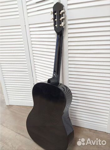 Гитара новая