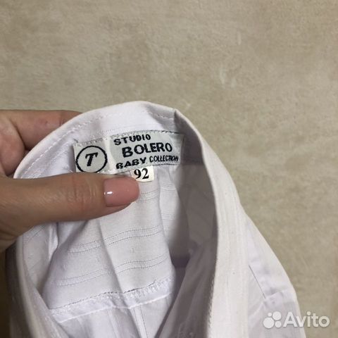 Белая рубашка для мальчика Белая рубашка для мальчика