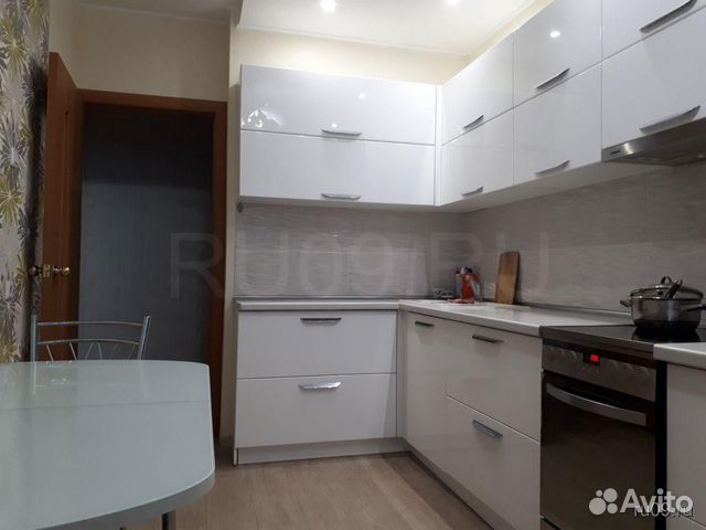 2-к квартира, 52.6 м², 9/17 эт.