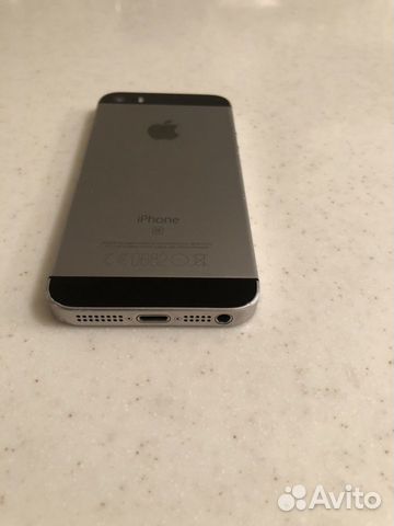 Телефон iPhone se 16 gb Телефон iPhone se 16 gb