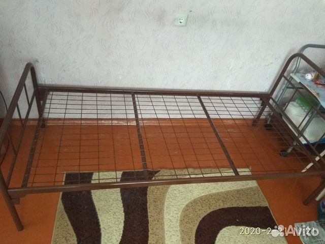 Продам кровать
