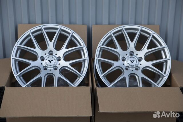 Комплект новых дисков R19 дизайн 3SDM 0.01 Серебро