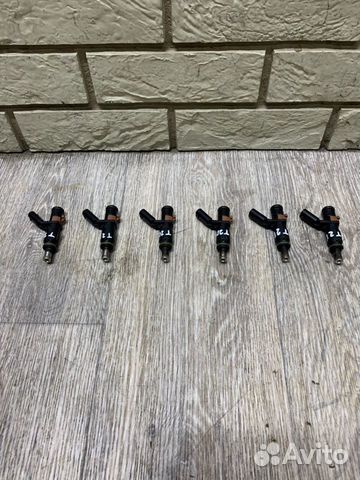 Mercedes-Benz W204 Форсунка инжекторная электрич