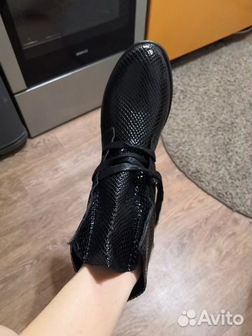 Ботинки лаковые