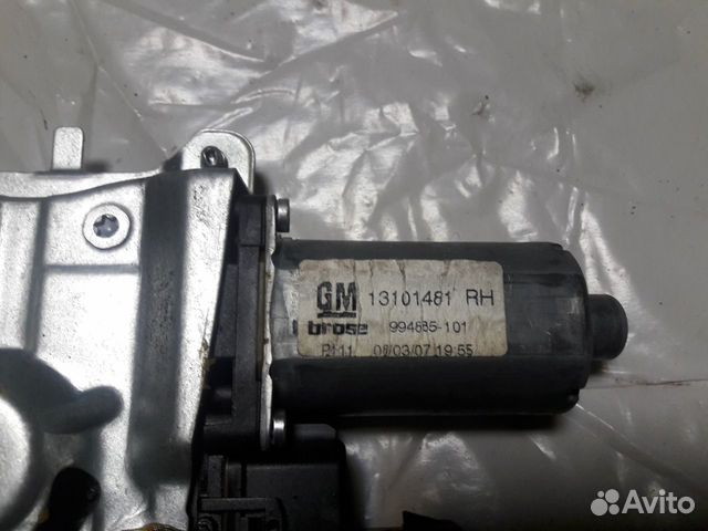 Стеклоподъемник Opel Astra H Стеклоподъемник Opel Astra H