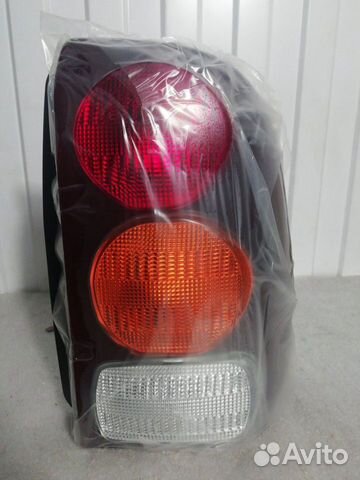 Фонарь внешний задний правый Chevrolet Trail Фонарь внешний задний правый Chevrolet Trail