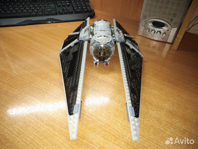 Lego Star Wars 75154 (Ударный имперский истребител