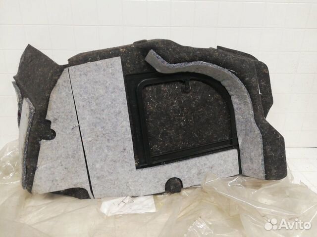 Обивка багажника задняя левая Opel Astra H седан