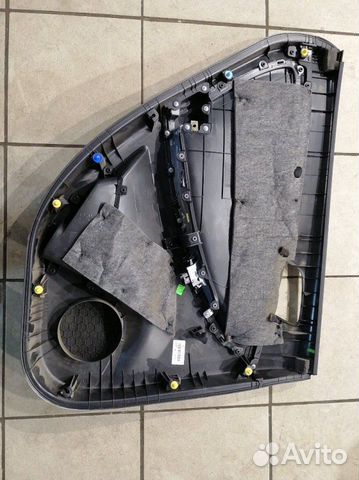 Накладка обшивки двери задняя правая Hyundai Накладка обшивки двери задняя правая Hyundai