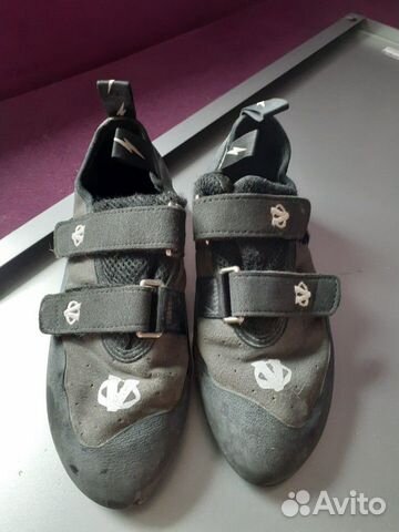 Скальные туфли evolv