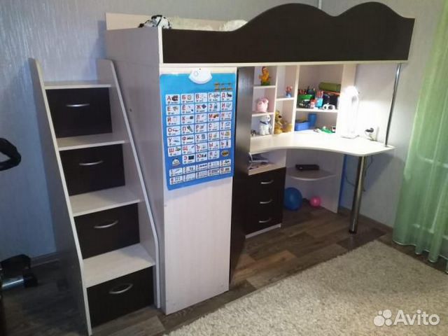 Кровать чердак Пионер детская, стол для школьника Кровать чердак Пионер детская, стол для школьника