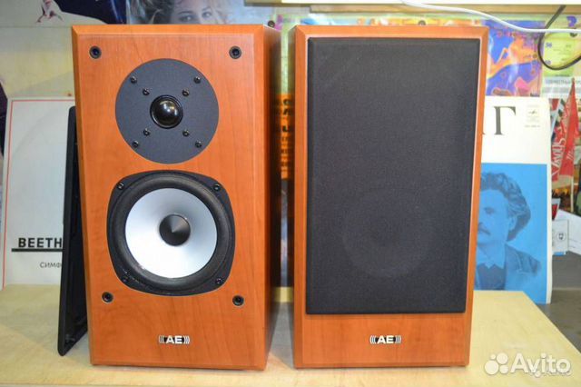 Колонки Acoustic Energy Aegis Evo One цвет орех Колонки Acoustic Energy Aegis Evo One цвет орех