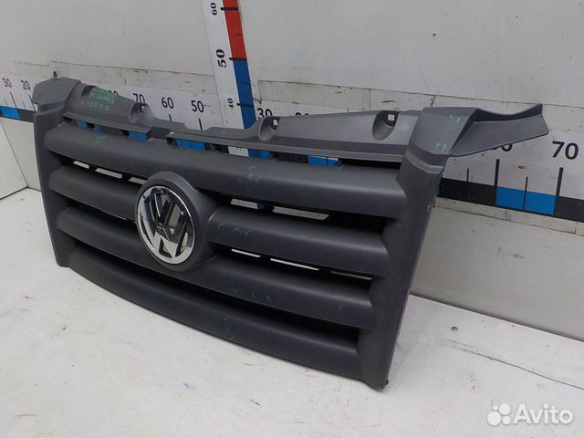 Решетка радиатора на Volkswagen Crafter