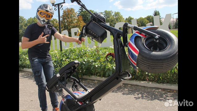 Электроскутер Citycoco BR-20 X7 PRO 2000 W Электроскутер Citycoco BR-20 X7 PRO 2000 W