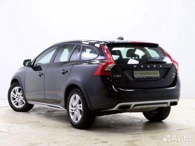 Volvo V60 Cross Country 2.0 AT, 2018, 49 582 км Volvo V60 Cross Country 2.0 AT, 2018, 49 582 км