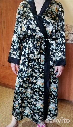 Атласный халат