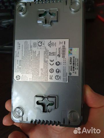 Гигабитный коммутатор HP J9794A