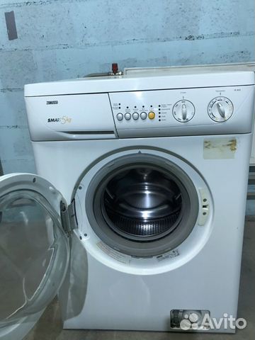 Стиральная машина б/у Zanussi Стиральная машина б/у Zanussi