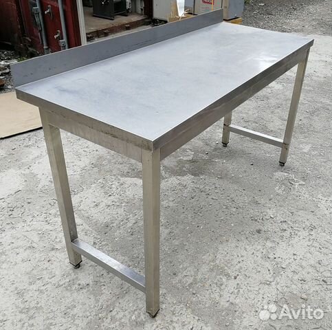 Столы разделочные из нержавеющей стали 1500х600 Столы разделочные из нержавеющей стали 1500х600