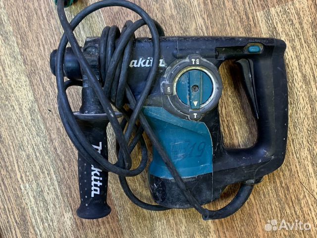 Перфоратор Makita HR2810 (sn 0198843)
