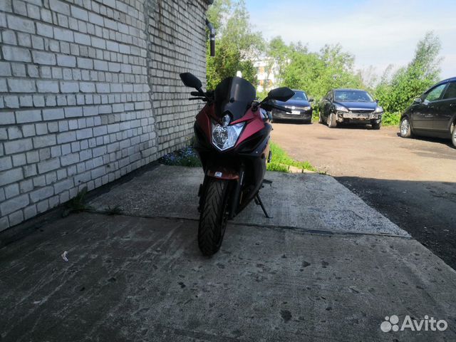 Yamah FZ6R 2011 год