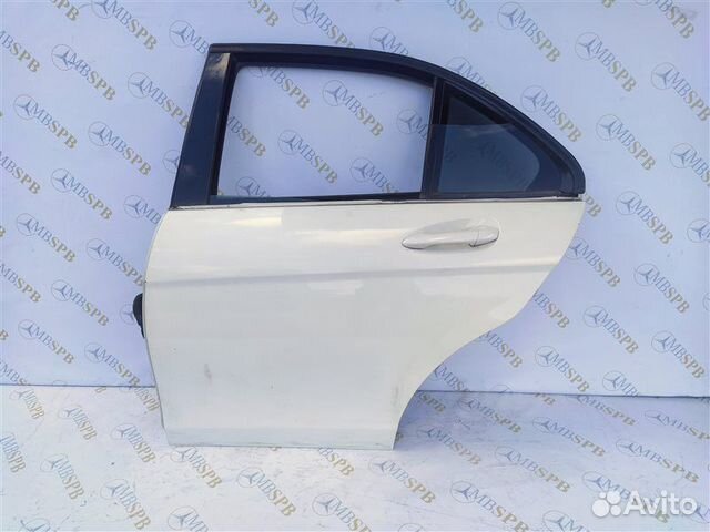 Дверь задняя левая Mercedes C-Class W204 OM646 Дверь задняя левая Mercedes C-Class W204 OM646