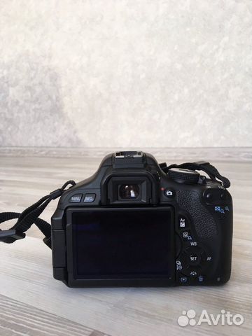 Фотоаппарат зеркальный Canon EOS 600D Kit 18-135 I Фотоаппарат зеркальный Canon EOS 600D Kit 18-135 I