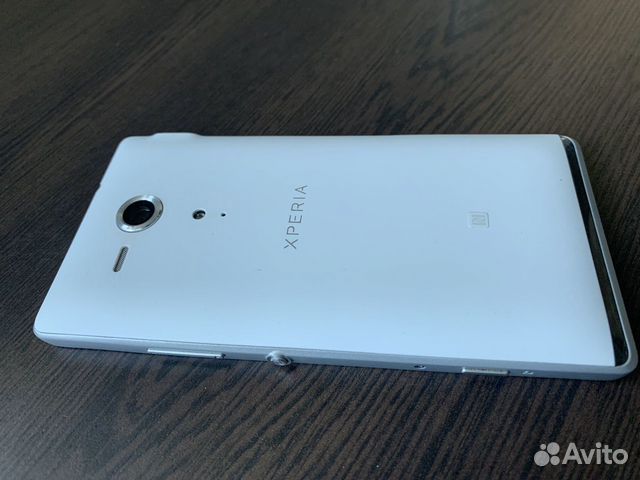 Телефон Sony Xperia sp Телефон Sony Xperia sp
