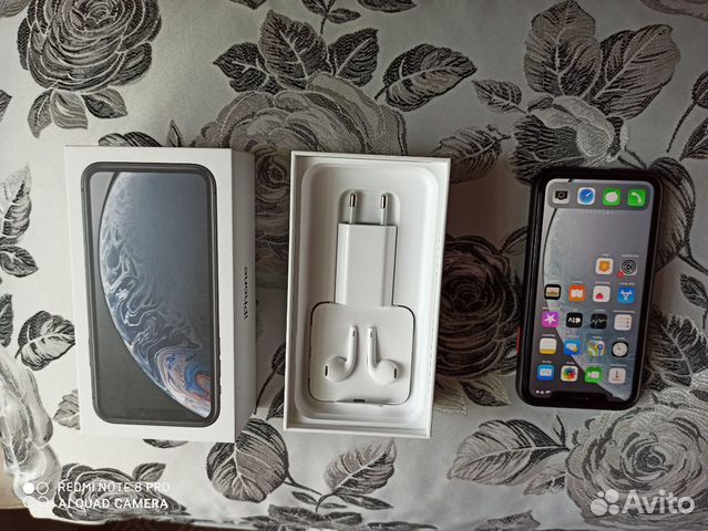 iPhone XR на гарантии