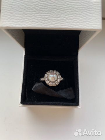 Серебряное кольцо