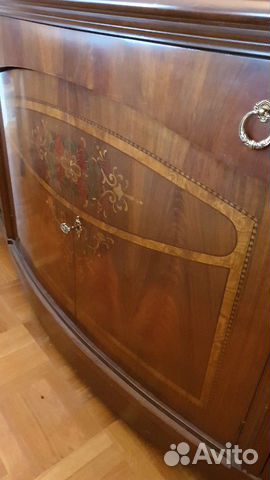 Буфет (комод) под посуду