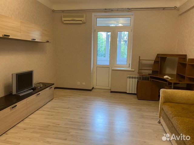 2-к квартира, 53.5 м², 2/5 эт.