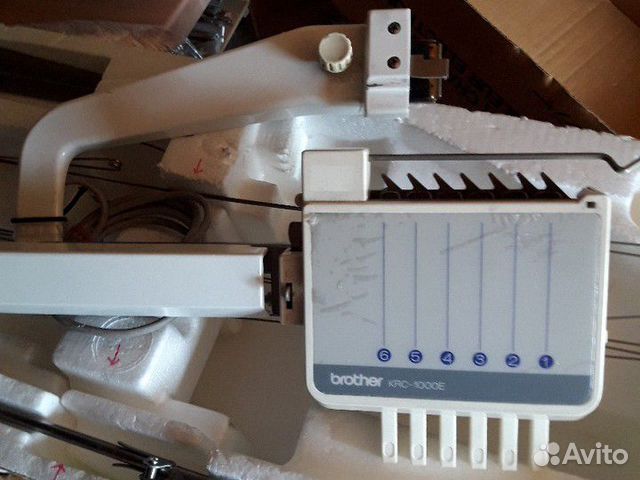 Вязальная машина Бразер brother KRC-1000E Вязальная машина Бразер brother KRC-1000E