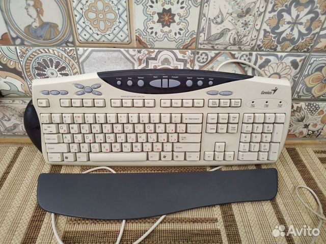 Клавиатуры Genius K627, KB19e и мышка Logitech
